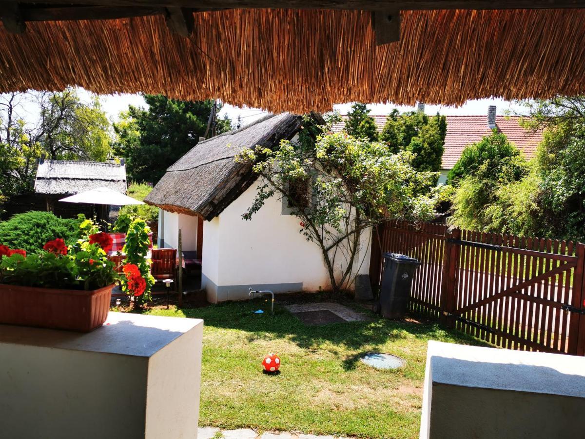 Country House Balaton 保洛兹瑙克 外观 照片